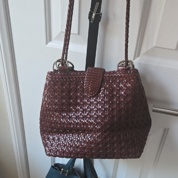 Oxblood Woven Shoulder BUCKET Bag - Picture 2 of 16